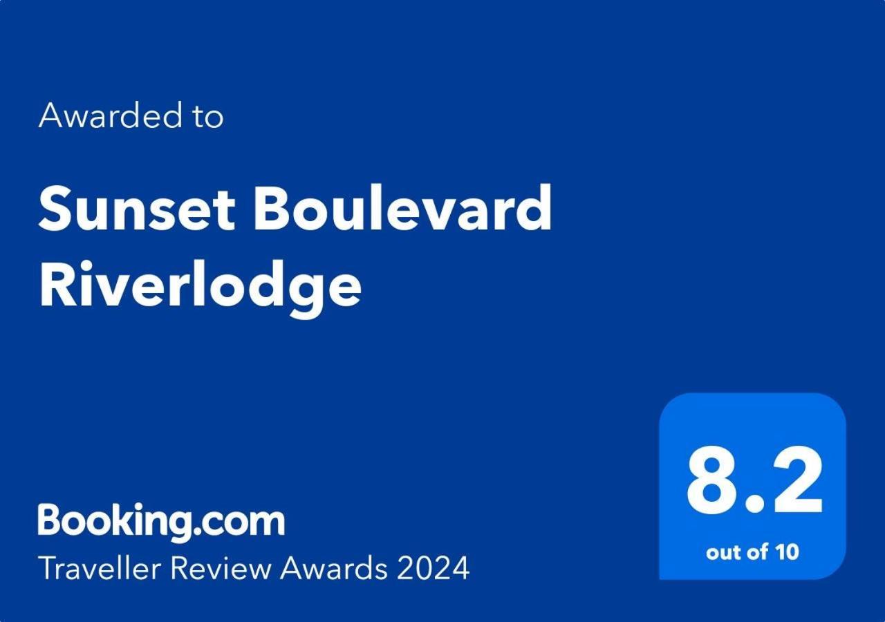 Sunset Boulevard Riverlodge 파를 외부 사진